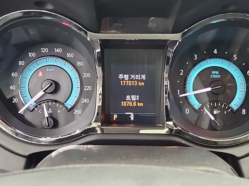 DAEWOO Alpheon - Vista 6