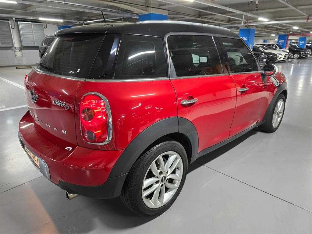Mini Countryman - Vista 4