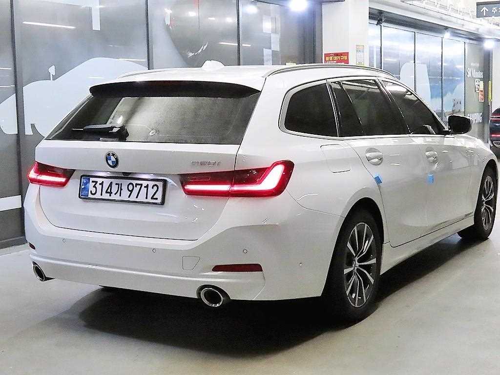 BMW 3 series - Vista 4