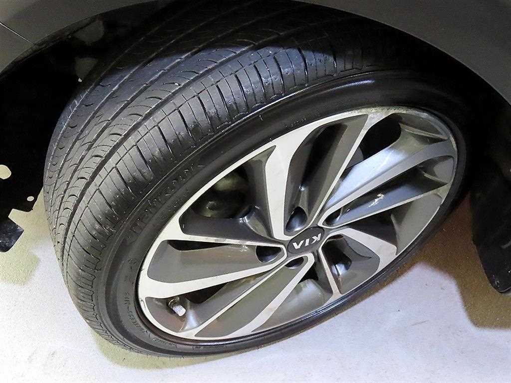 KIA Niro 2017 Gris - Importación desde Corea - HF Imports Iquique - Foto 20