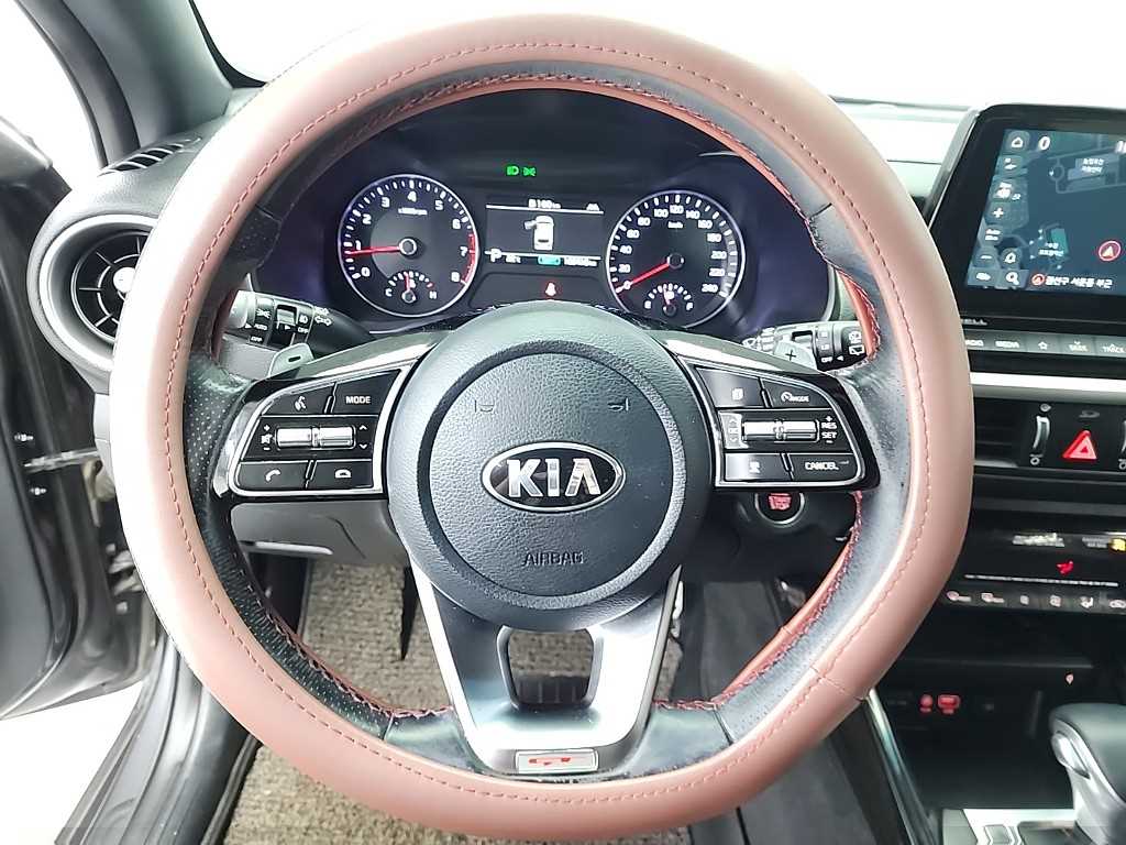 KIA K3 - Vista 9