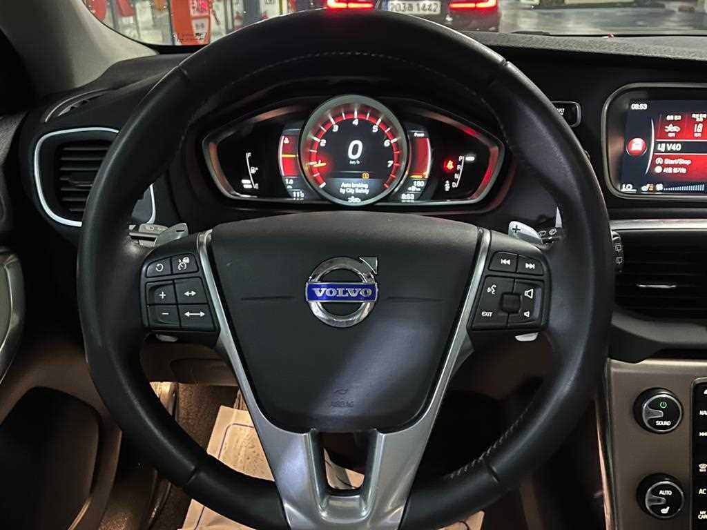 Volvo V40 - Vista 10