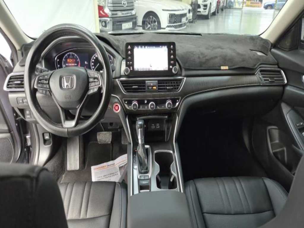 Honda Accord - Vista 7