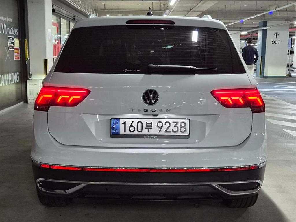 Volkswagen Tiguan - Vista 5