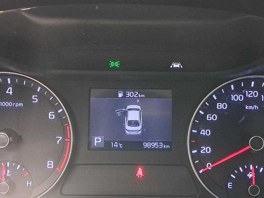 KIA K3 - Vista 8