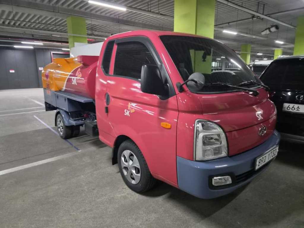 Small Truck Rori (an oil tank/Moving Gas/Home) 2020 Blanco - Importación desde Corea - HF Imports Iquique - Foto 1