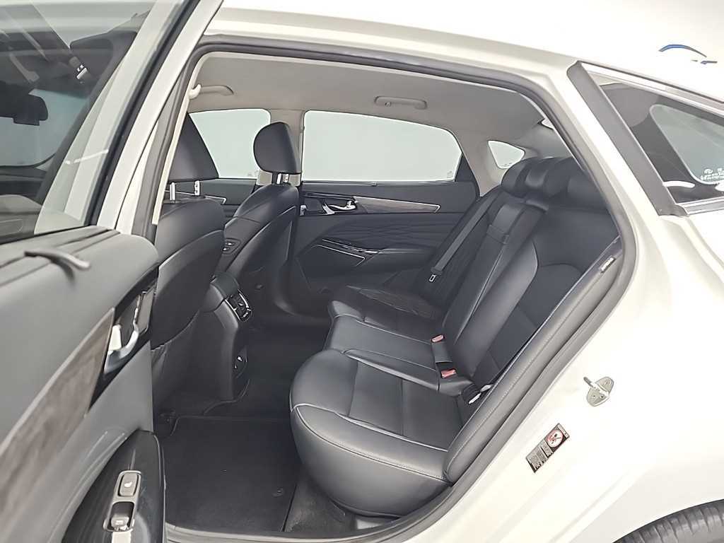 KIA K7 - Vista 12