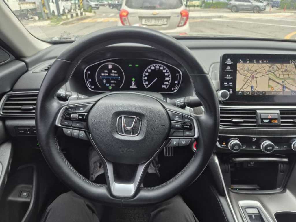 Honda Accord - Vista 7
