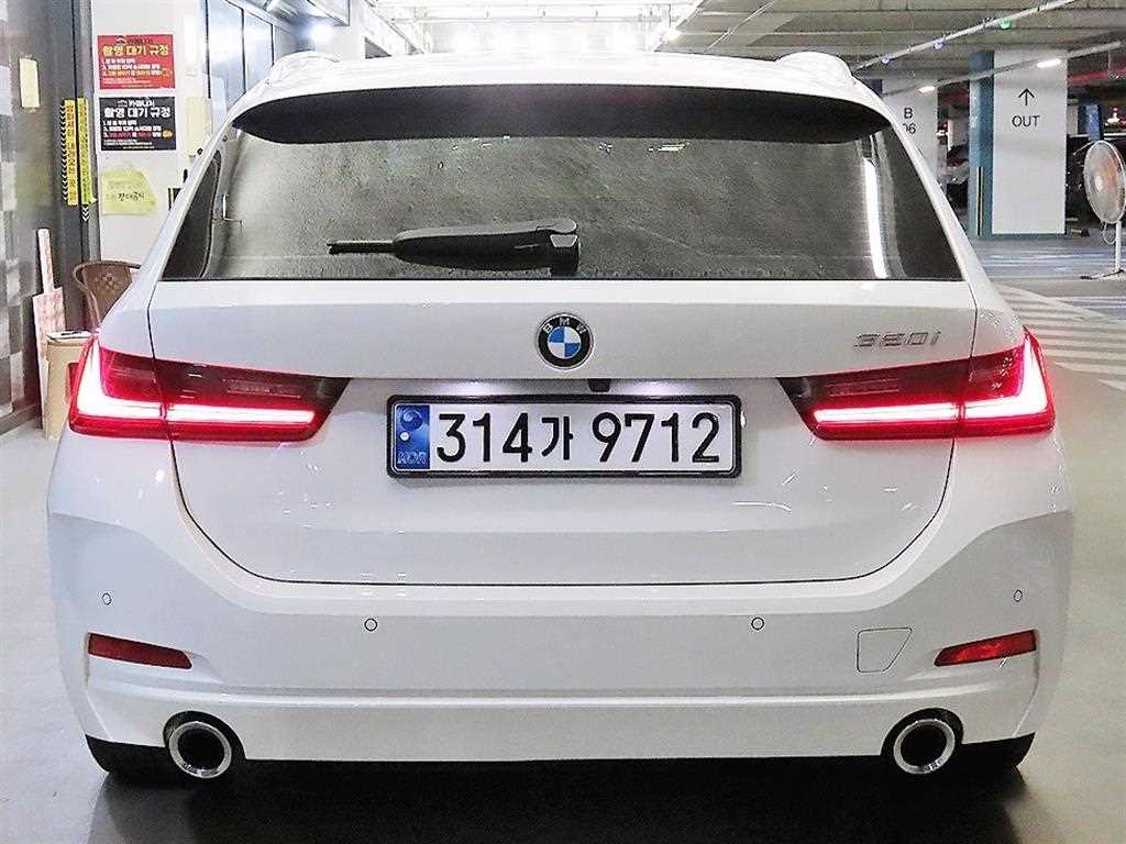 BMW 3 series - Vista 5