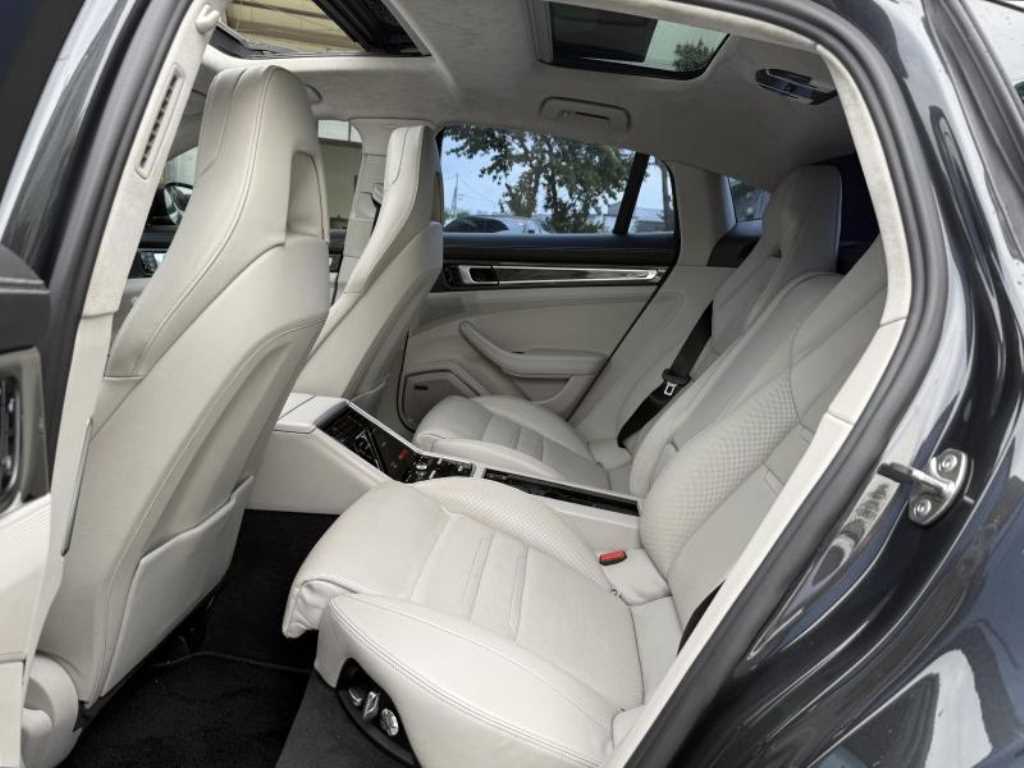 Porsche Panamera - Vista 11