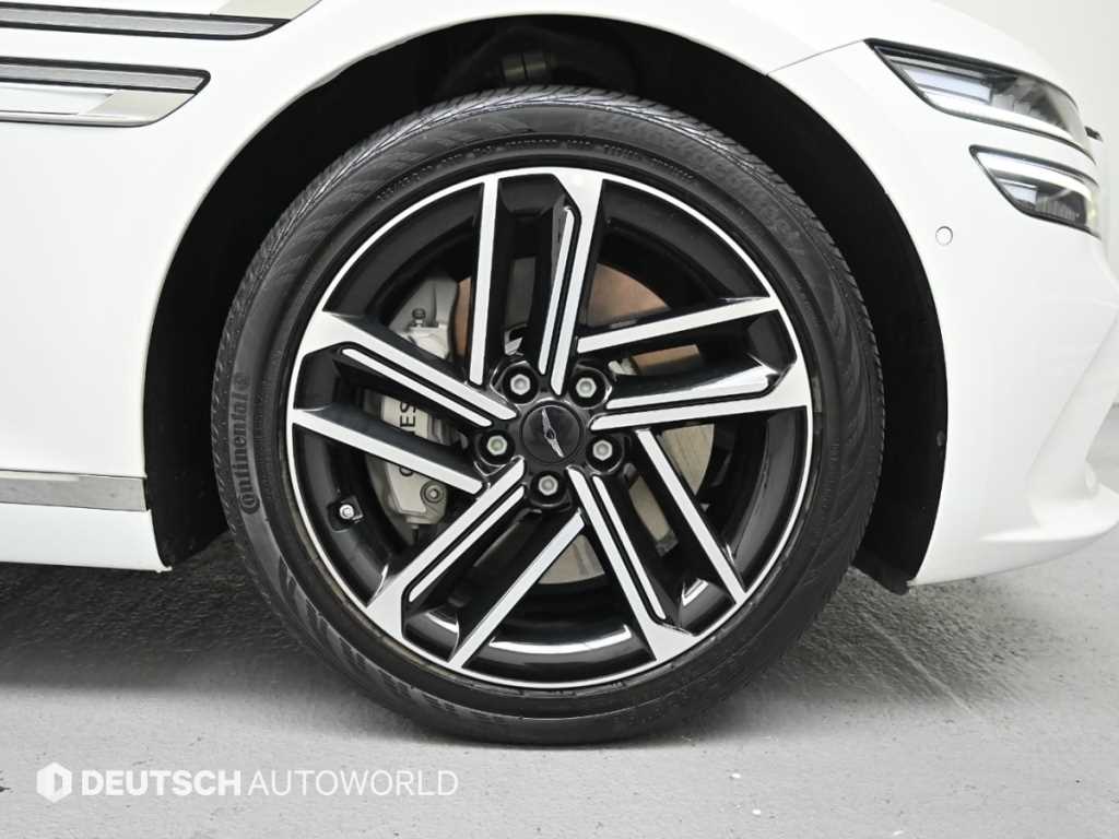 Genesis G80 - Vista 5