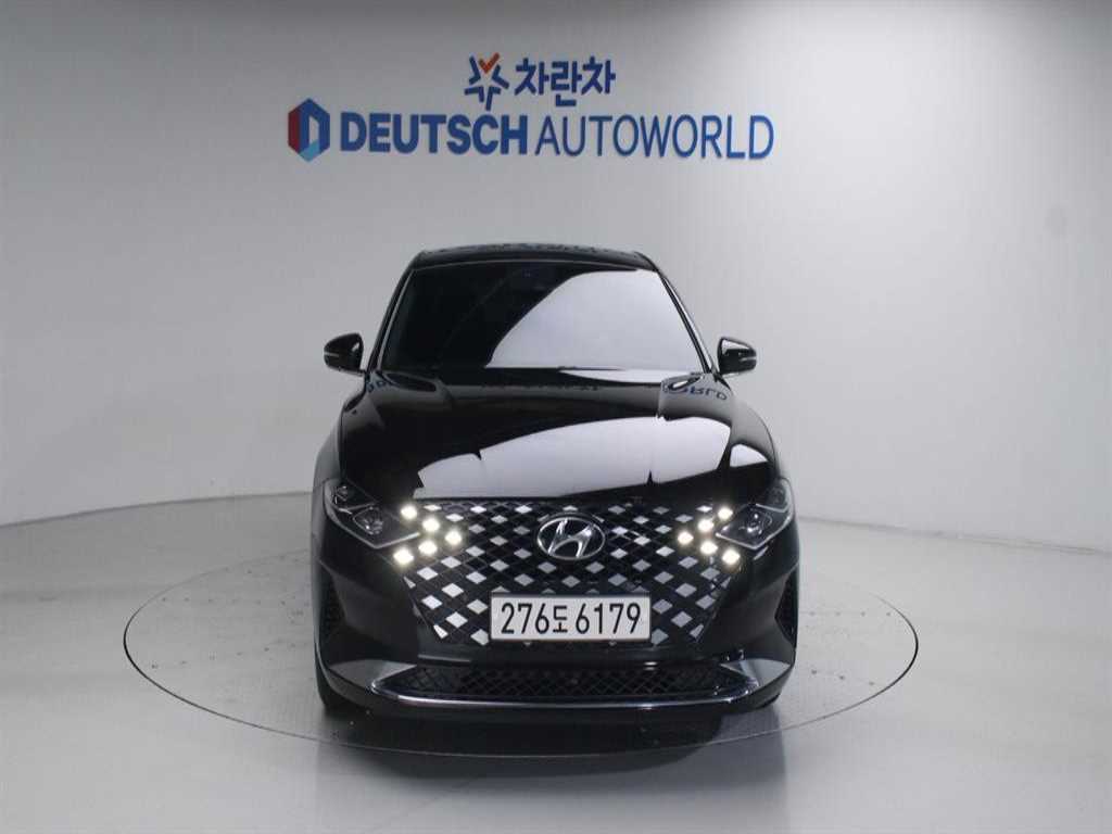 HYUNDAI Grandeur - Vista 3
