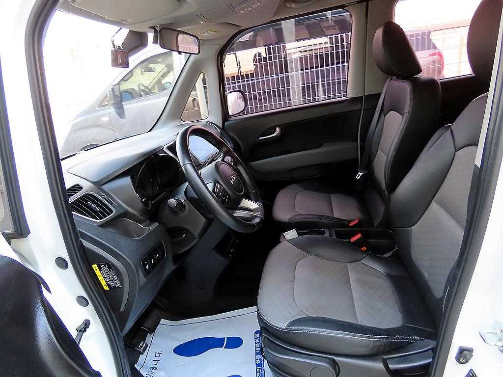 KIA Ray - Vista 5
