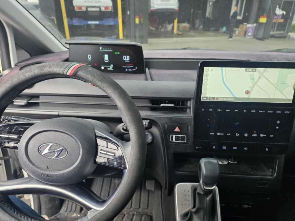 HYUNDAI Staria - Vista 7