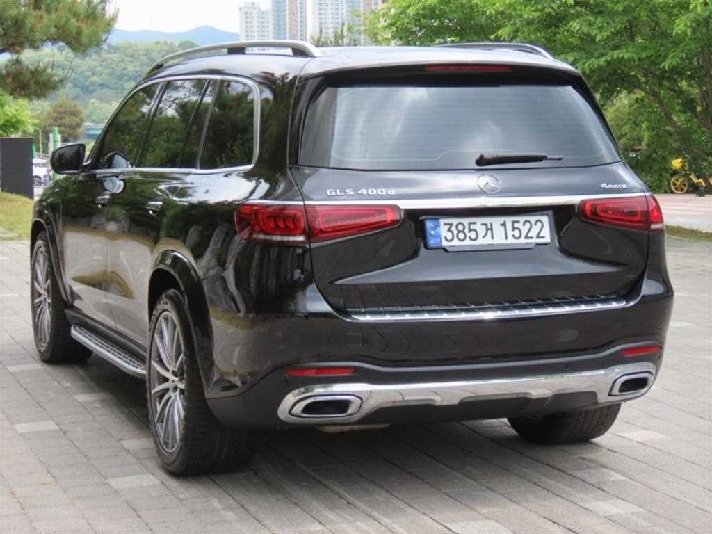 Mercedes Benz GLS Class - Vista 4