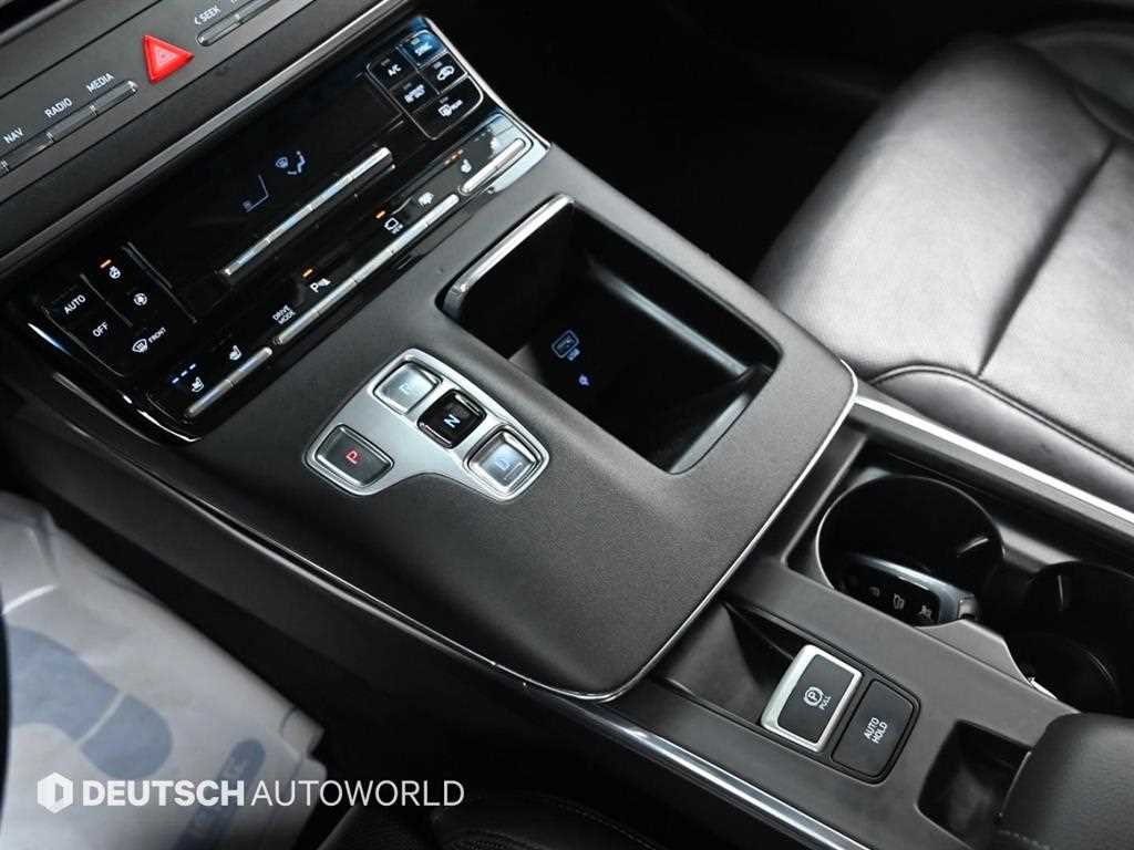 HYUNDAI Grandeur - Vista 9