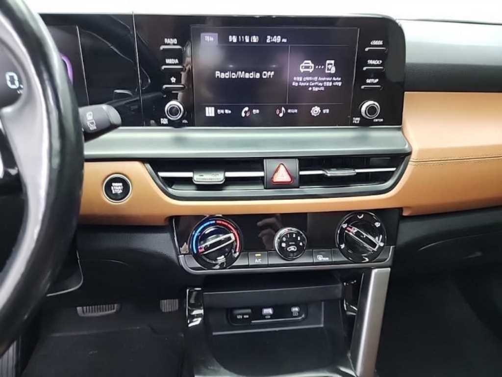 KIA Seltos - Vista 10
