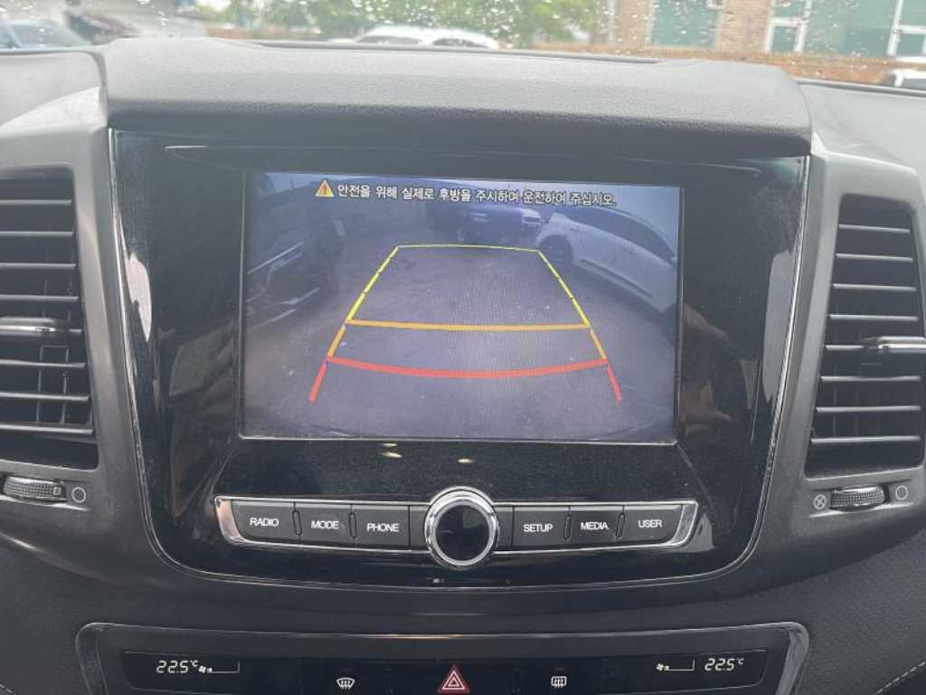 Ssangyong Rexton - Vista 10