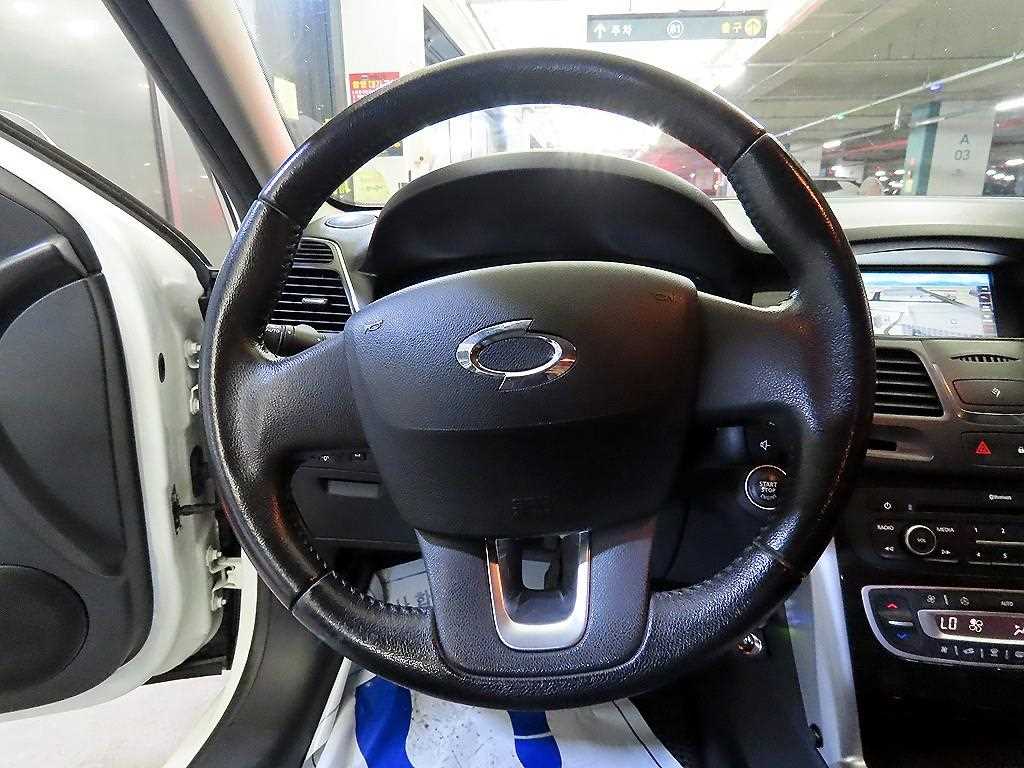 SAMSUNG SM5 - Vista 8
