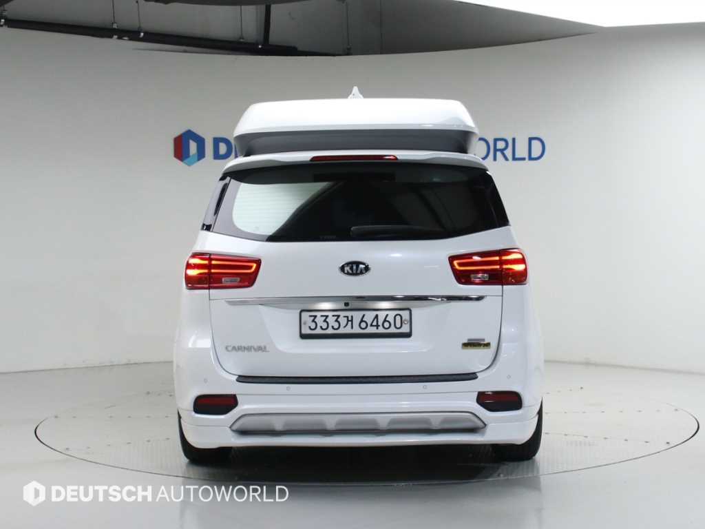 KIA Carnival - Vista 4