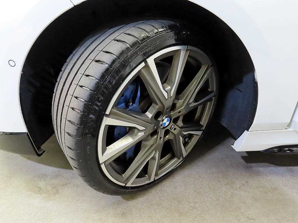 BMW 1 series 2024 Blanco - Importación desde Corea - HF Imports Iquique - Foto 20