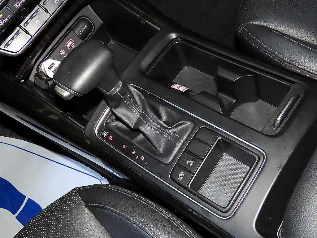 KIA Sorento - Vista 12