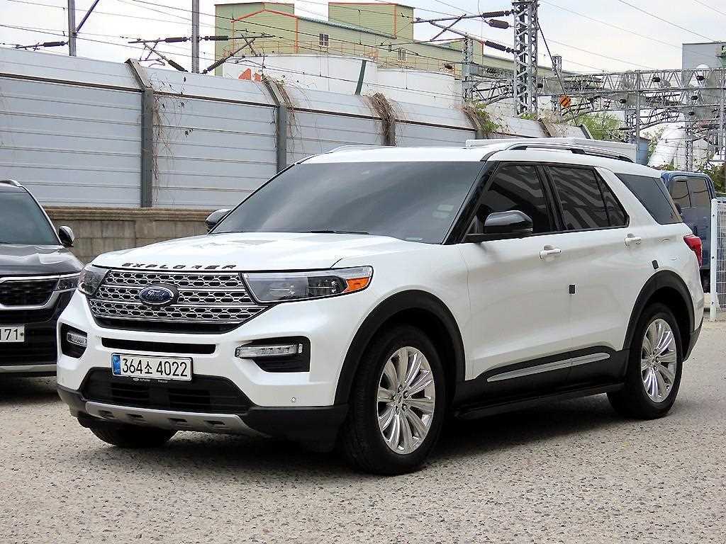 Ford Explorer - Vista 2