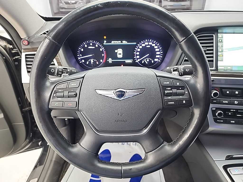 Genesis G80 - Vista 9