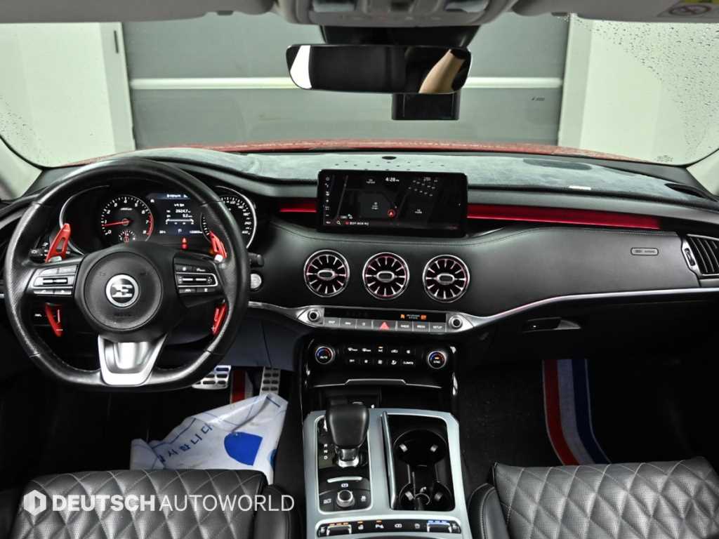 KIA Stinger - Vista 7