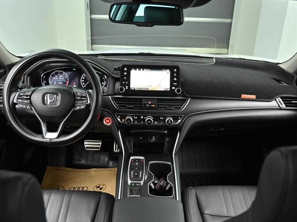 Honda Accord - Vista 7