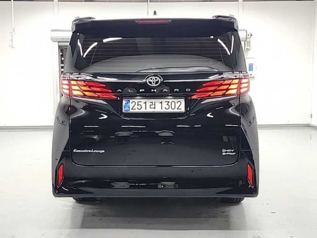 Toyota Alphard - Vista 3