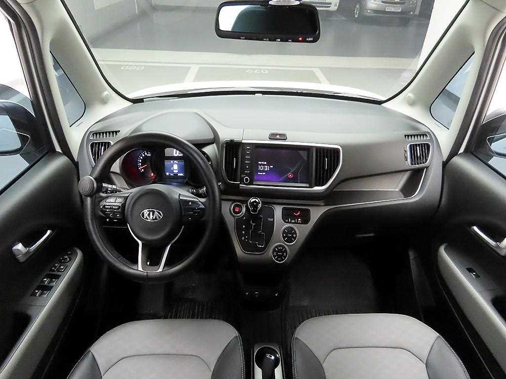 KIA Ray - Vista 8
