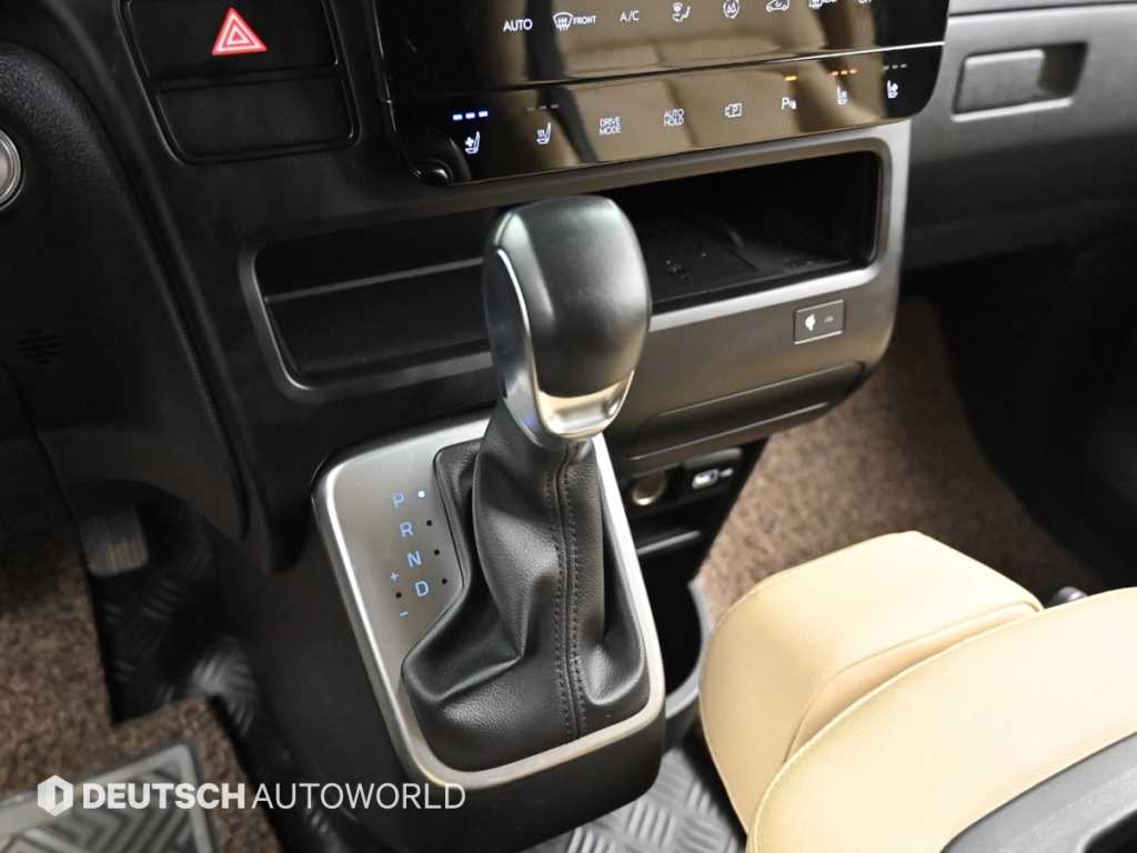 HYUNDAI Staria 2022 Gris - Importación desde Corea - HF Imports Iquique - Foto 19