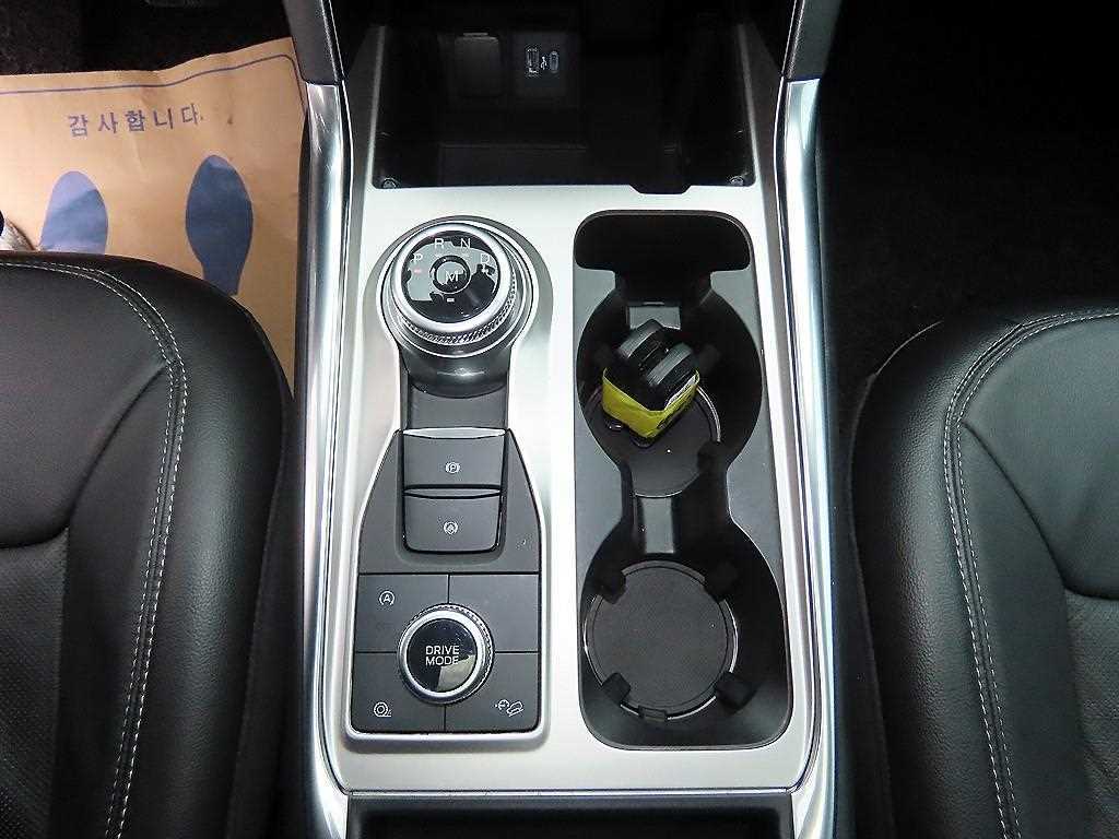 Ford Explorer - Vista 10