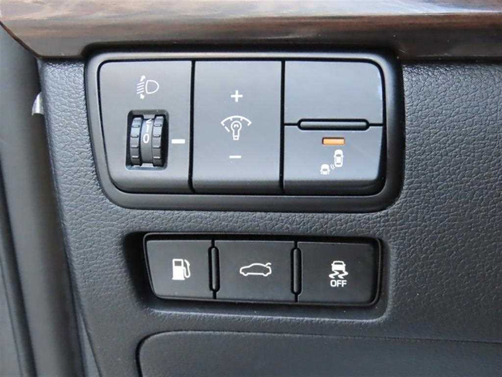 KIA K7 - Vista 12