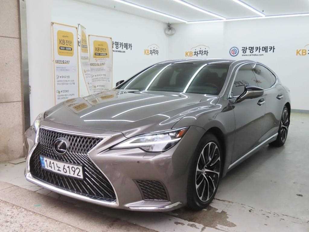 Lexus LS - Vista 2