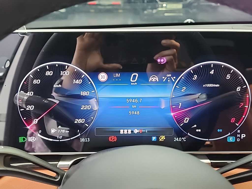 Mercedes Benz S Class - Vista 6
