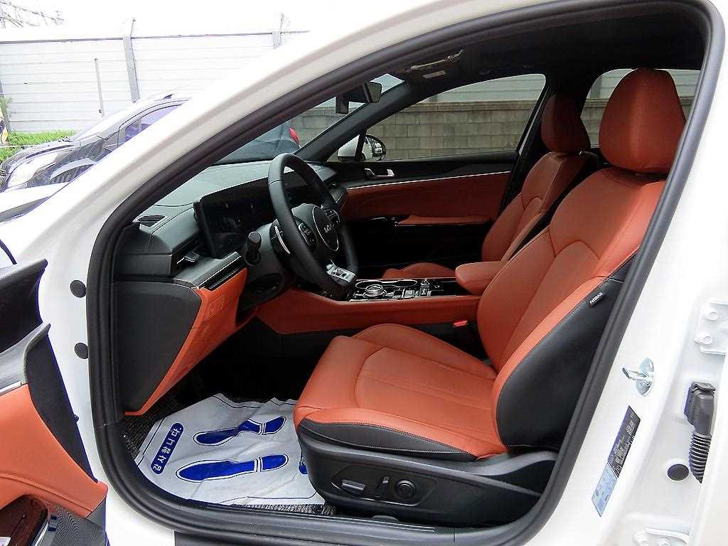 KIA K5 - Vista 5