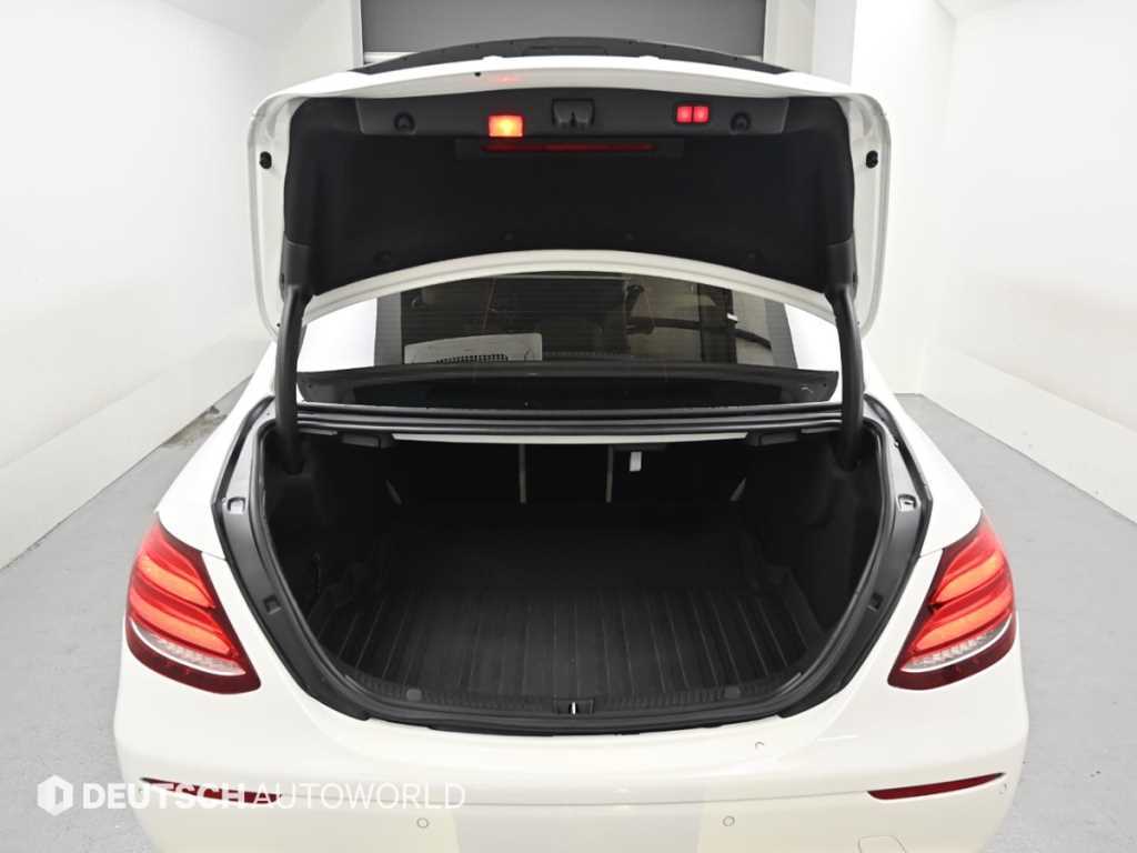 Mercedes Benz E class 2017 Blanco - Importación desde Corea - HF Imports Iquique - Foto 20