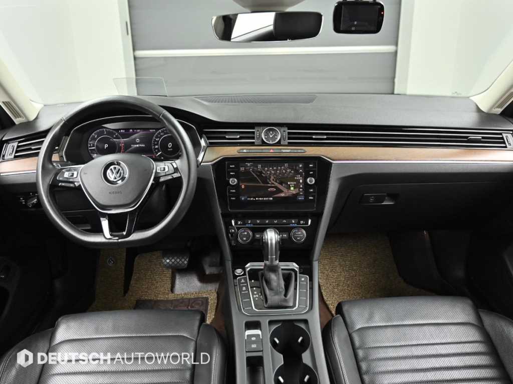 Volkswagen Passat - Vista 7