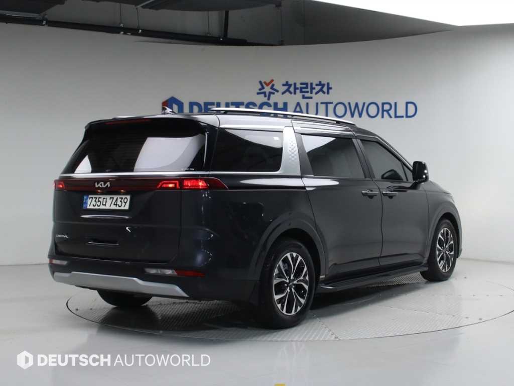 KIA Carnival - Vista 4