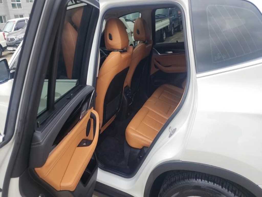 BMW X3 - Vista 10