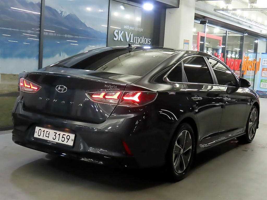 HYUNDAI Sonata - Vista 4