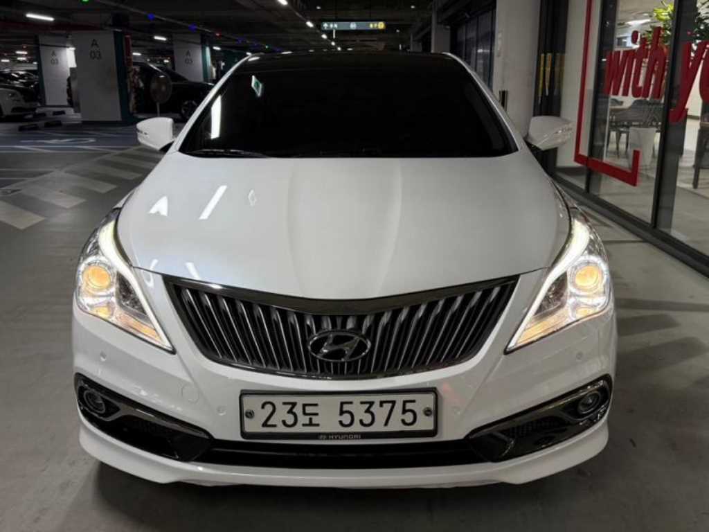 HYUNDAI Grandeur 2015 Blanco - Importación desde Corea - HF Imports Iquique - Foto 1