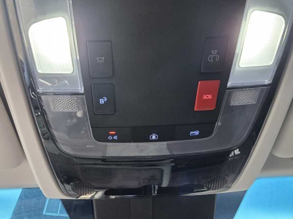 HYUNDAI Staria - Vista 8