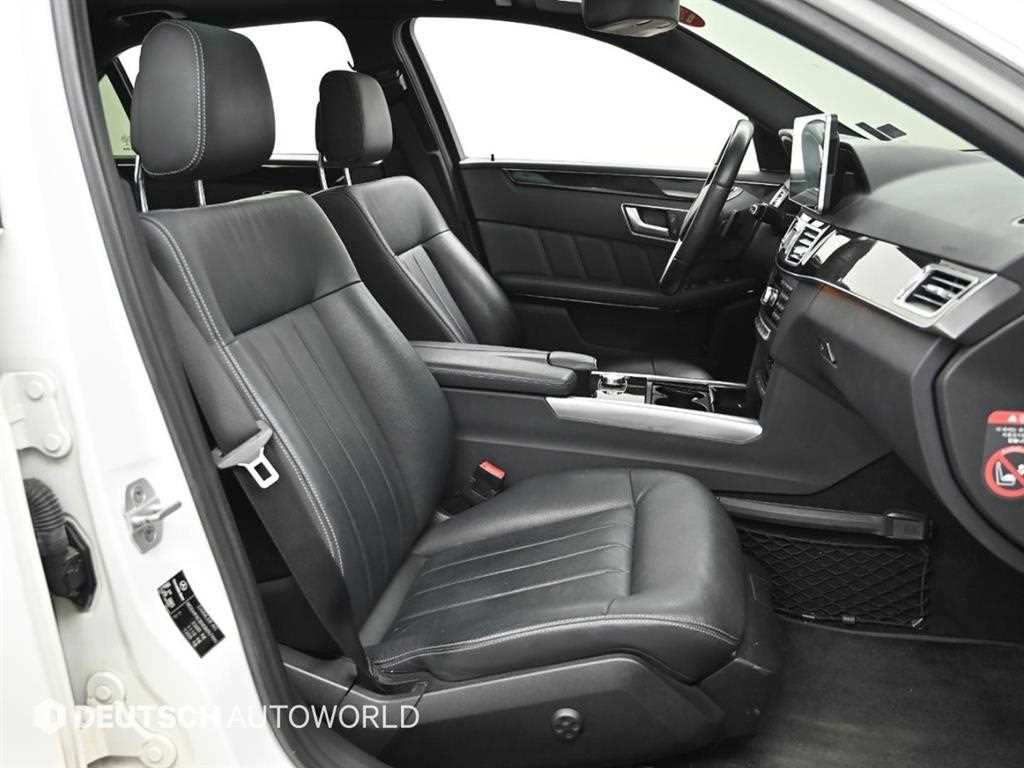 Mercedes Benz E class - Vista 10
