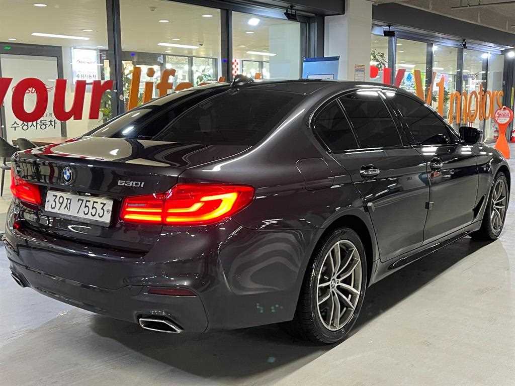 BMW 5 Series - Vista 4