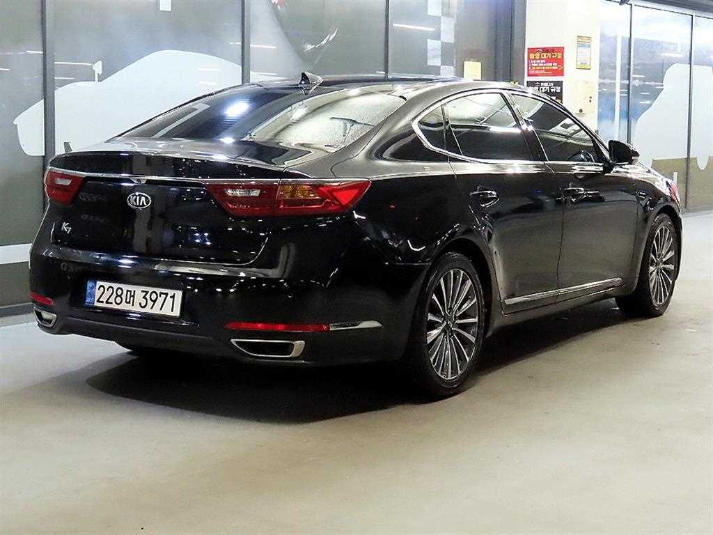 KIA K7 - Vista 4