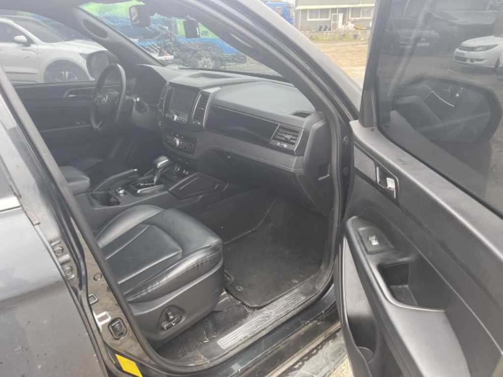 Ssangyong Rexton 2022 Gris - Importación desde Corea - HF Imports Iquique - Foto 15