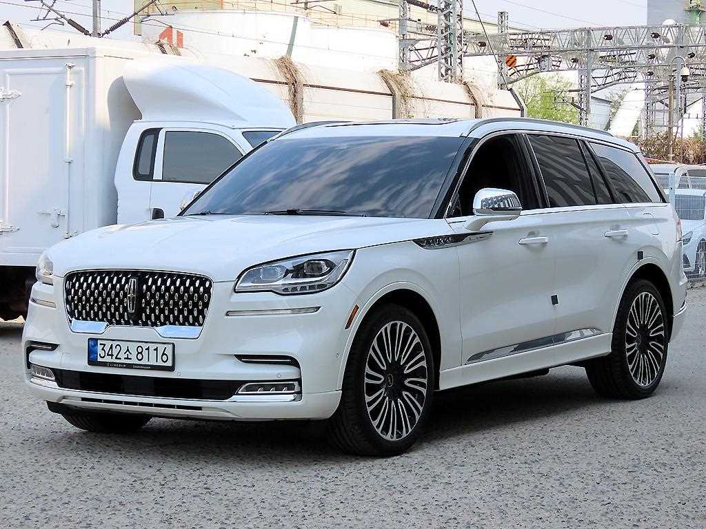 Lincoln Aviator - Vista 2
